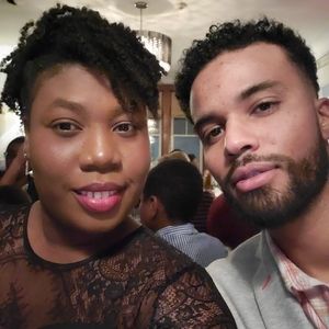 Meet your Posher, Dekenna